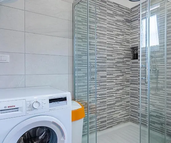 Utmar アパート *