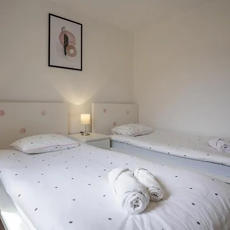 Apartment Utmar Cres